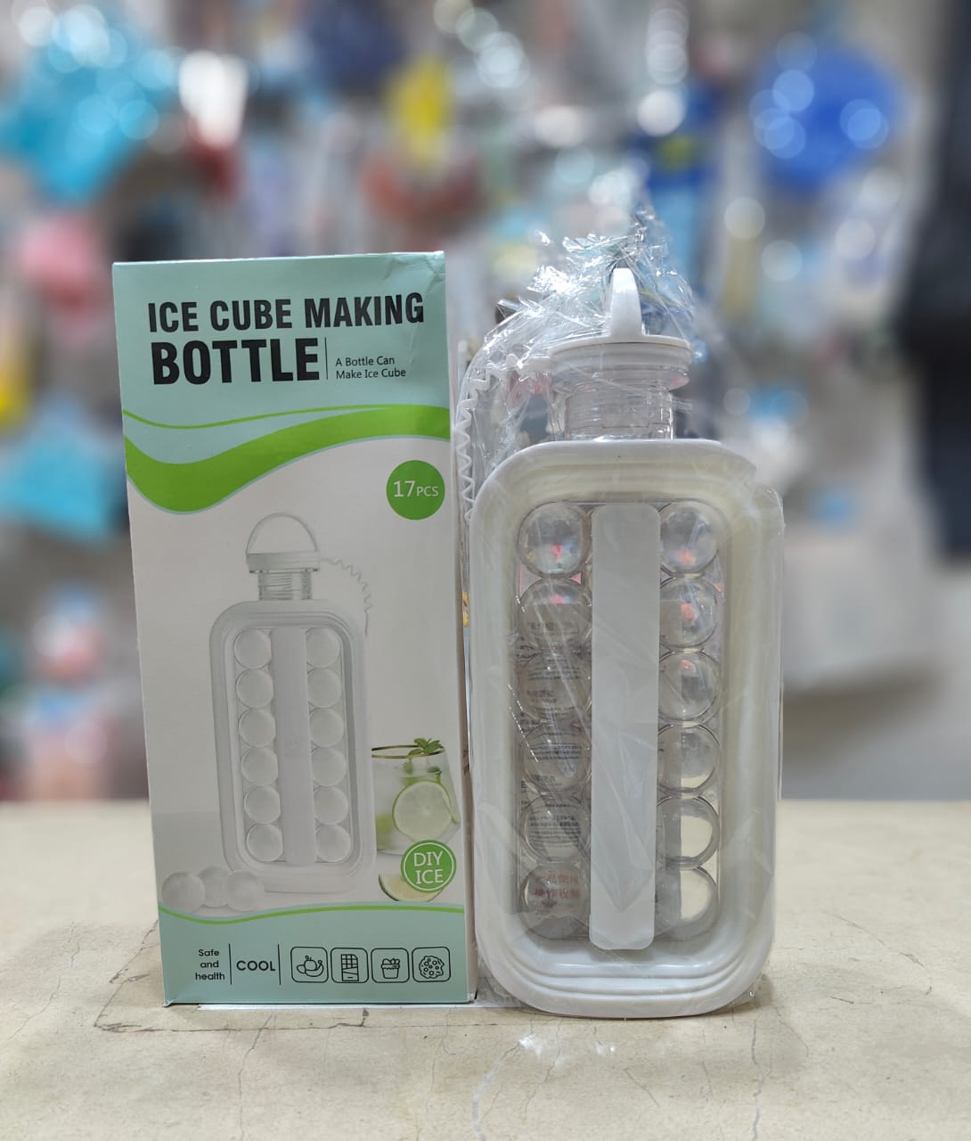 2 In 1 Collapsible Ice Cube Tray and Travel Water Bottle
